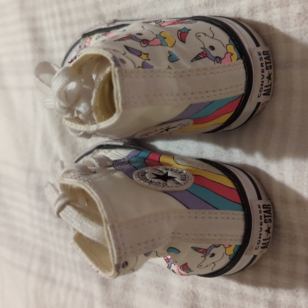 Converse High Tops Unicorn 🦄 Rainbow 🌈 - Picture 3 of 5